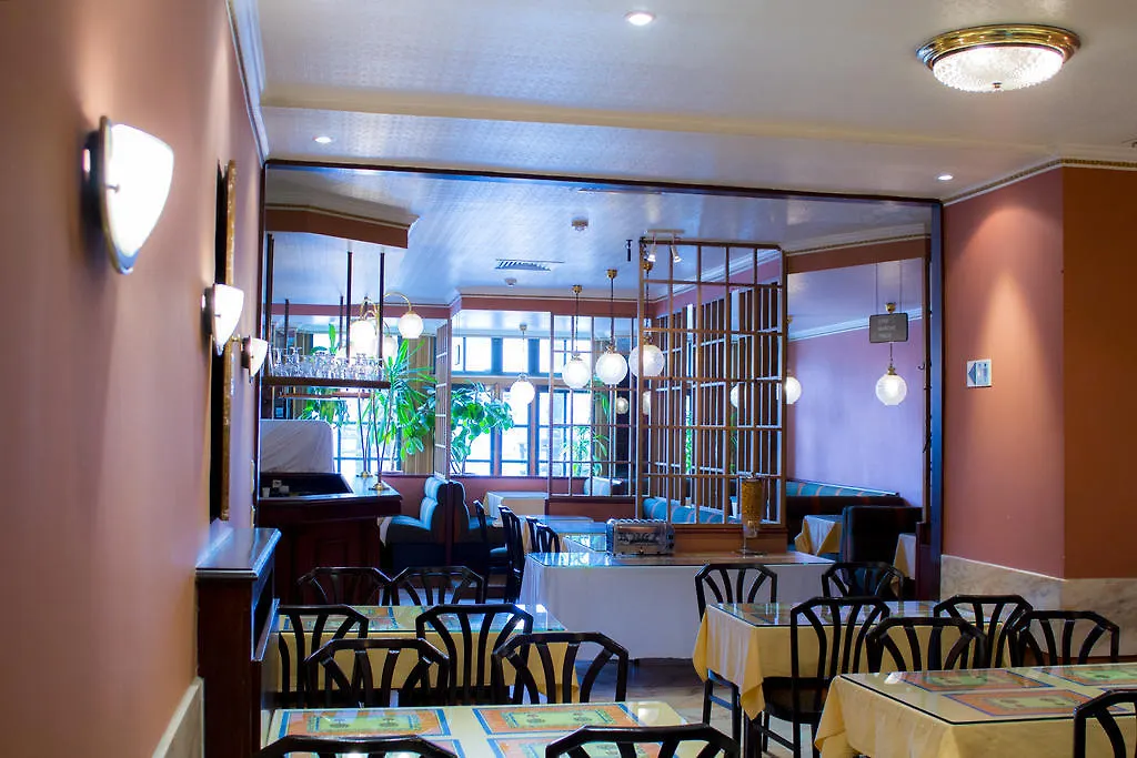 Hotel Continental Gare du Midi Saint-Gilles